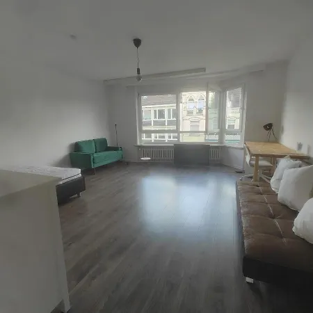 Private In Center Of Δωμάτια σε οικογενειακή κατοικία